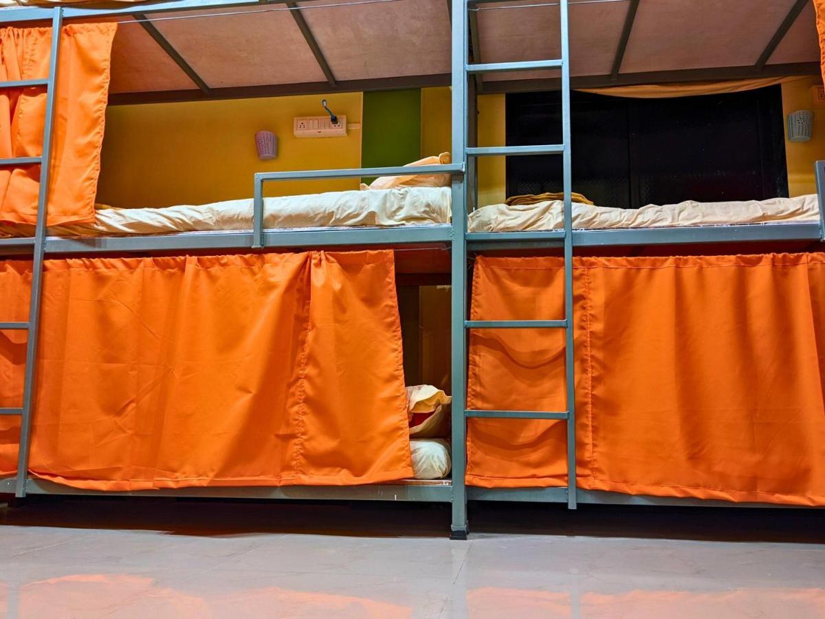Awaara Backpackers Hostel, Alibag Exterior photo